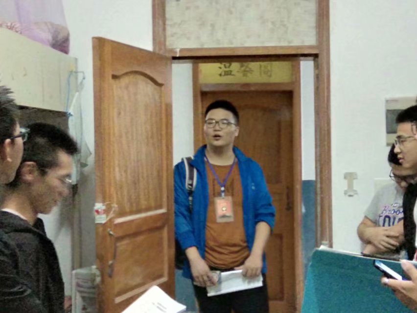 a动漫
化师党员1+1活动